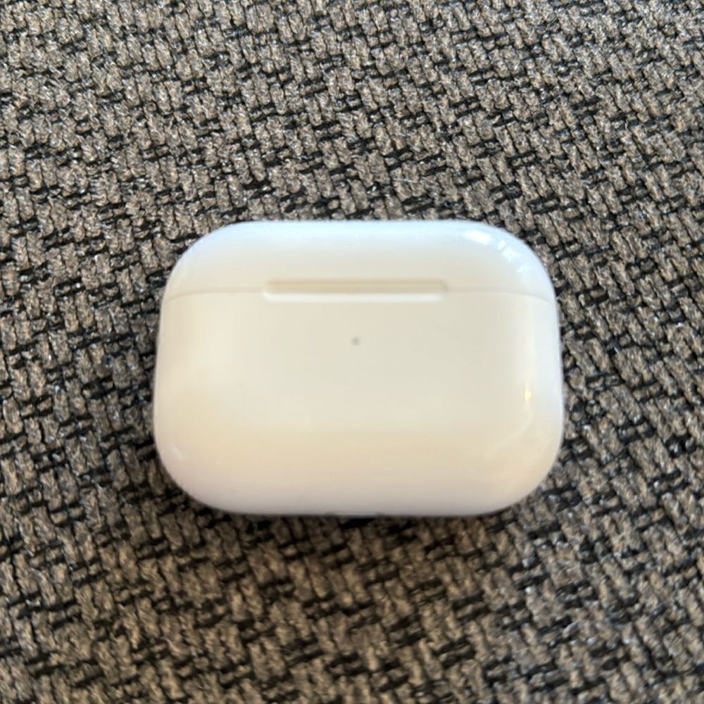 Apple AirPods 2 new
